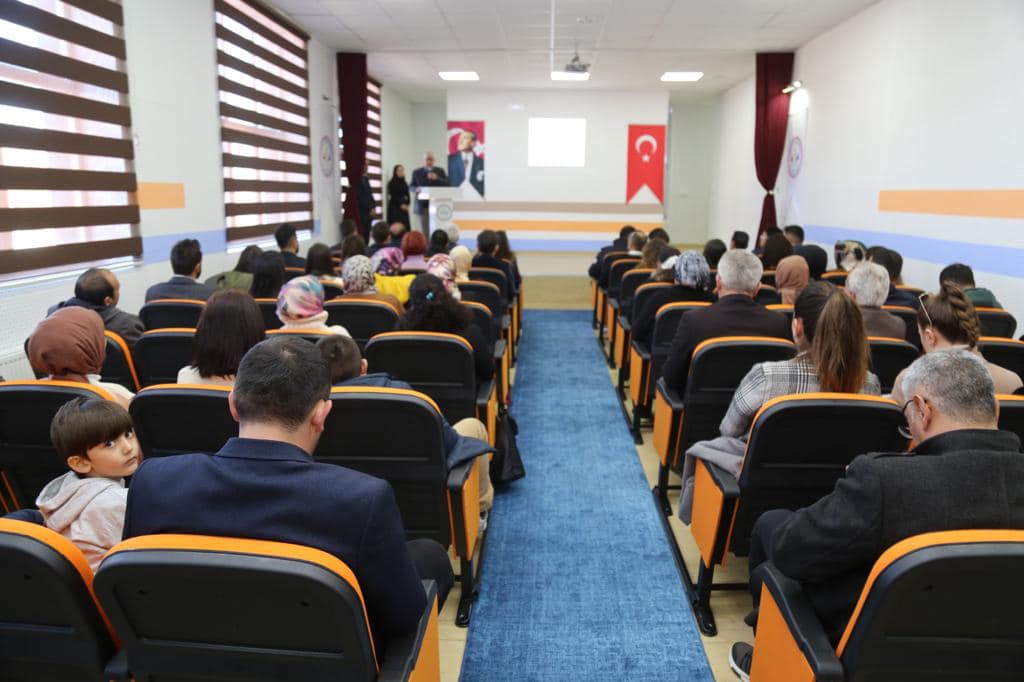 Atatürk Ortaokulu Konferans Salonu Açılışı